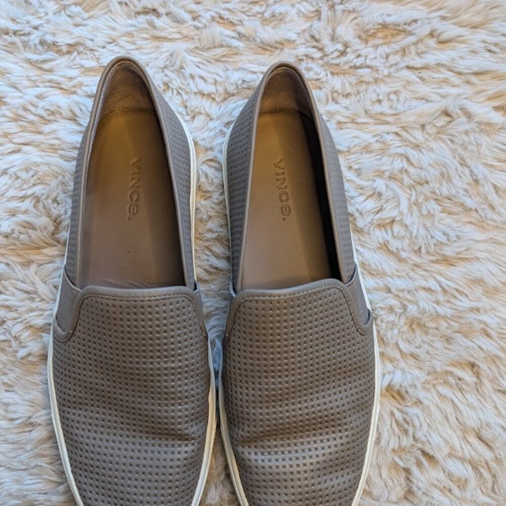 VINCE Blair Perforated Suede Sneaker size 6.5 - Picture 6 of 8